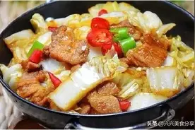 美食分享：五花肉蒸白菜、香卤肉、蜜香五花肉的简单做法图片