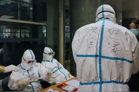 许可馨，你不配代表留学生，笑料而已！图片