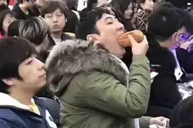 王思聪推荐小团团语音包，小团团：不知道如何回复上流人士图片