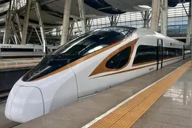 沿江高铁来了，鄂皖苏这些城市交通枢纽地位提升，有你的家乡吗？图片