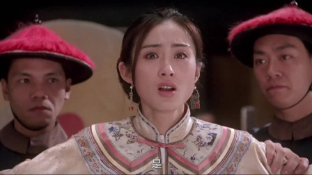 她参演了5部《逃学威龙》，戏份却越来越少，从女主逐渐演成女配