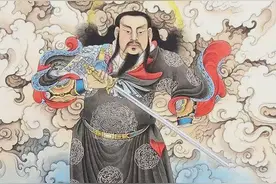 他是天庭负责除妖荡魔的大神，关羽是他的下属，孙悟空都求他帮忙图片