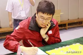 世界象棋突现绝顶高手，六冠王许银川特大打和，跟王天一多次交战图片