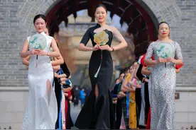人间三月天 | 春天的台儿庄古城再一次美出天际图片