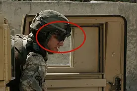 美军士兵为什么总是带着护目镜？别被战争片给骗了，这是有原因的图片