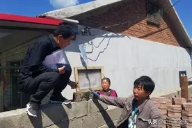 院墙砌“跑偏”，抚顺邻里闹纠纷图片