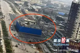 临汾二中路上的违章房全面拆除！群众皆呼“早该这样”图片