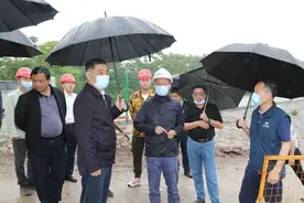 立行立改！彭浩现场督办生态环保督察问题整改图片