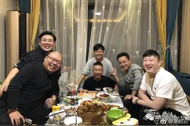 高鹤彩感恩师父郭德纲：严师慈父，生活中其实很可爱图片