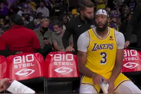CBA球员浪费饮用水，姚明出台新规定，看看NBA和女排咋做的吧图片