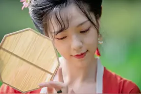 故事：⁣双目失明的相府嫡女，联姻病秧子王爷，众人直呼“绝配”图片