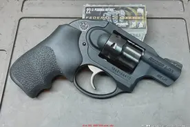 这个小左轮为何如此受欢迎？鲁格.22LR口径LCR转轮手枪开箱评测图片