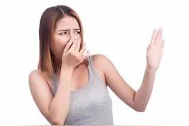 为什么中国很少有人有狐臭，外国人却几乎都有狐臭？图片