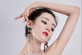 高贵公主、冷艳女王、性感女神，迪丽热巴的穿搭你更喜欢哪一套？图片