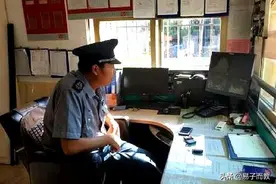 美国女外教大胆表白，河南保安被吓走，19封英文情书让其终成夫妻图片