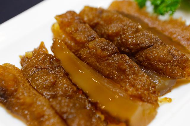 红酒和花胶一起炖煮吗 红酒和花胶一起炖煮吗会中毒吗