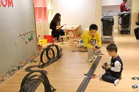 国庆假期熊娃上门应对指南：3招治理熊孩子，3招拒绝“借玩具”图片