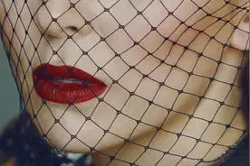 小贱贱+小变态，这爽片口碑爆了图片