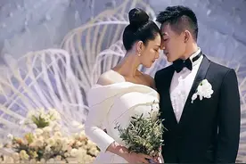 明星的梦幻花园婚礼，张馨予的白色花海、唐嫣的粉色水晶花房图片