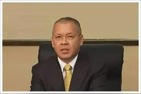 靠王老吉身家80亿的陈鸿道，也因此成了逃犯图片