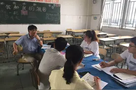 福建省杰出人民教师、特级教师陈华忠："互联网+"背景下教师的角色转变图片