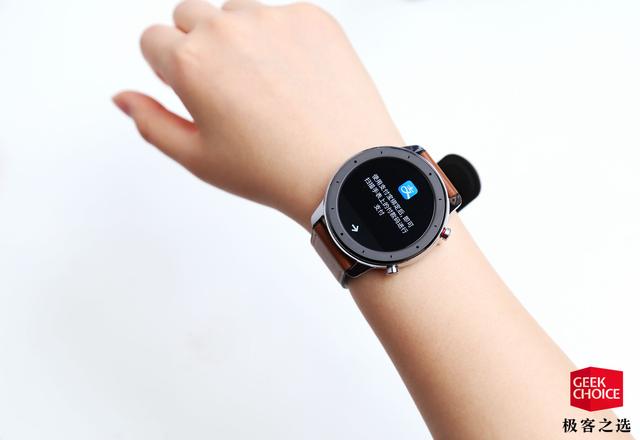Amazfit GTR ���֣���ʱ����Ʒ磬����������ֱ����˲���ժ��