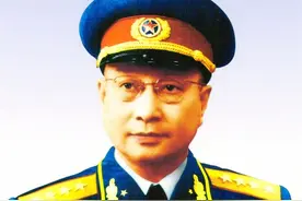 淮海战役期间，中野、华野各纵队的司令员和政委都是谁？图片