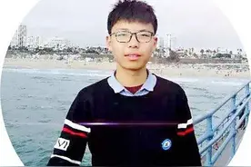 因沉迷游戏，湖北学霸常书杰从北大退学，4年后以高考状元进清华图片