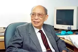 “中国外科之父”裘法祖：70年未错一刀，去世时没有一双像样袜子图片