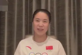 邓亚萍王楠张怡宁世纪同框，谈后代呼伤不起，冠军孩子资质平平？图片