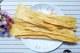 腐竹的处理方法，1种浸泡法，1种油炸法，你更喜欢哪种？图片