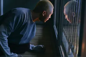 韩国又一丧尸片本月上映，躲在公寓的幸存者，该如何生存？图片