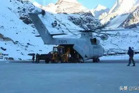 印度军长下军令状！印军米26巨型直升机：空运推土机上4000米高原图片