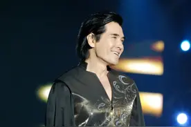 首登春晚却遭封杀14年！60岁仍未婚，他是一代人的青春图片