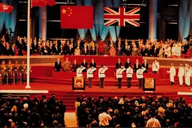 港澳回归升旗手，圆了老兵这个梦图片