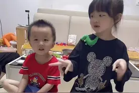 姚威儿女早已改姓，杜新枝对孙子视而不见，划清界限是最佳选择图片