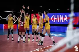 中国女排七连胜！朱婷眼睛被球打红，这句话让人心疼图片
