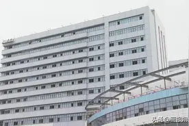 国庆“不打烊”朔州市大医院项目建设正酣图片