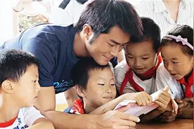 古天乐曾捐赠111所学校，而10年前这所希望小学，如今却彻底荒凉图片