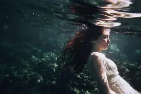 梦见一个人意味着他正在想你？心理学家这样说图片