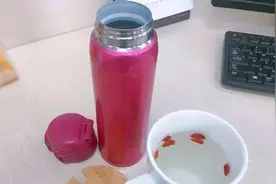 夺命保温杯已被曝光！专家：掌握不锈钢工艺和用途，或能科学避坑图片