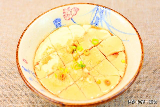 三个鸡蛋、一杯牛奶，教你在家做布丁，细腻爽滑入口即化，超简单