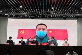 河南第四批援鄂医疗救援转运队队长：组建全国第一支救援转运队图片