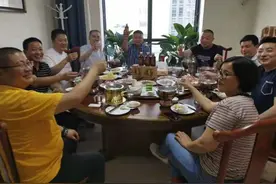 人生这杯酒，怎么喝都是醉图片