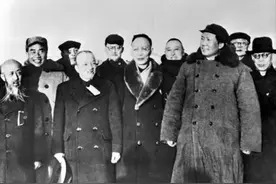 1949年，毛泽东进入北京后为何选择住进香山别墅？而不入住中南海图片