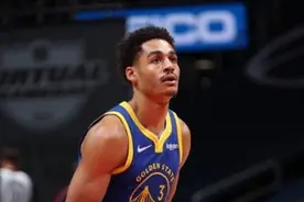 普尔14中4外加7失误，怒吼裁判+扔毛巾图片