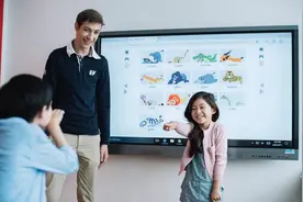 线上线下同步学，英孚青少儿英语发布全新“双翼课程”图片