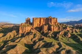 一个张掖，两个丹霞图片