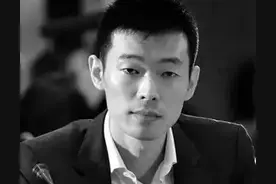 放弃百万年薪，回国当村官拿1450月薪的“耶鲁哥”，如今怎样了？图片