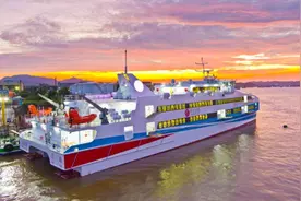 要到涠洲岛旅游的朋友注意啦，造价1.6亿元的“北游26”首航好评爆表！豪华客船提速提档不提价图片